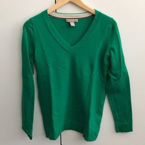 Banana republic green sweater, size M